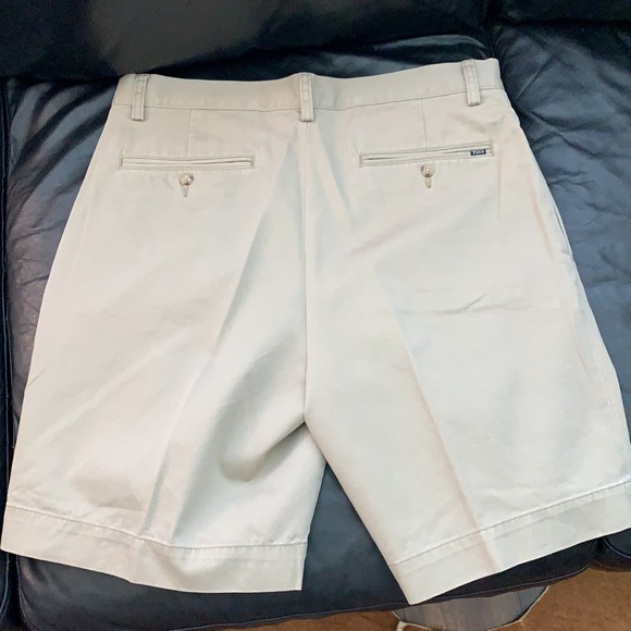 Polo shorts, size 33 - Picture 2 of 3